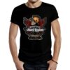 40540580 - man wearing blank t-shirt camiseta negra scaled